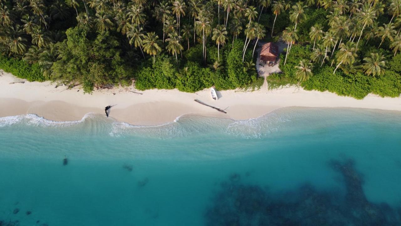 Pinang Island - Private Island Sea View Bungalows Singkil  Eksteriør billede